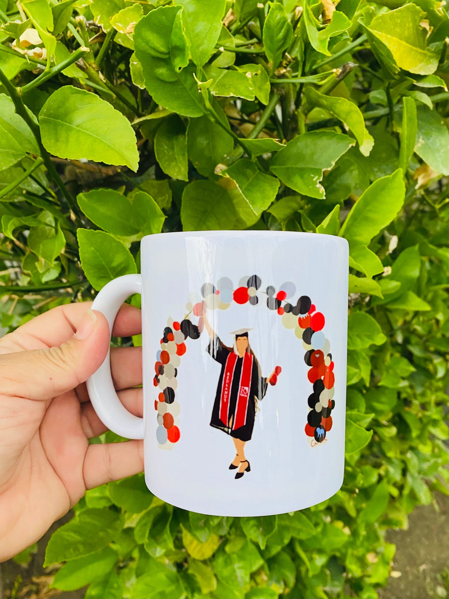 Faceless portrait mug