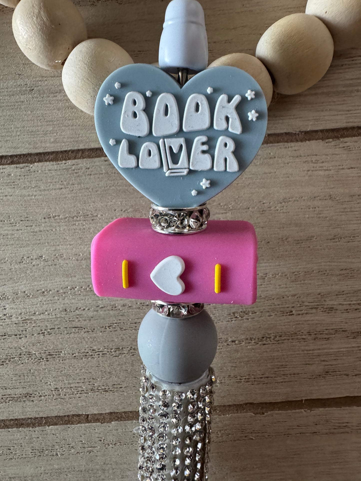 Book lover beaded pen