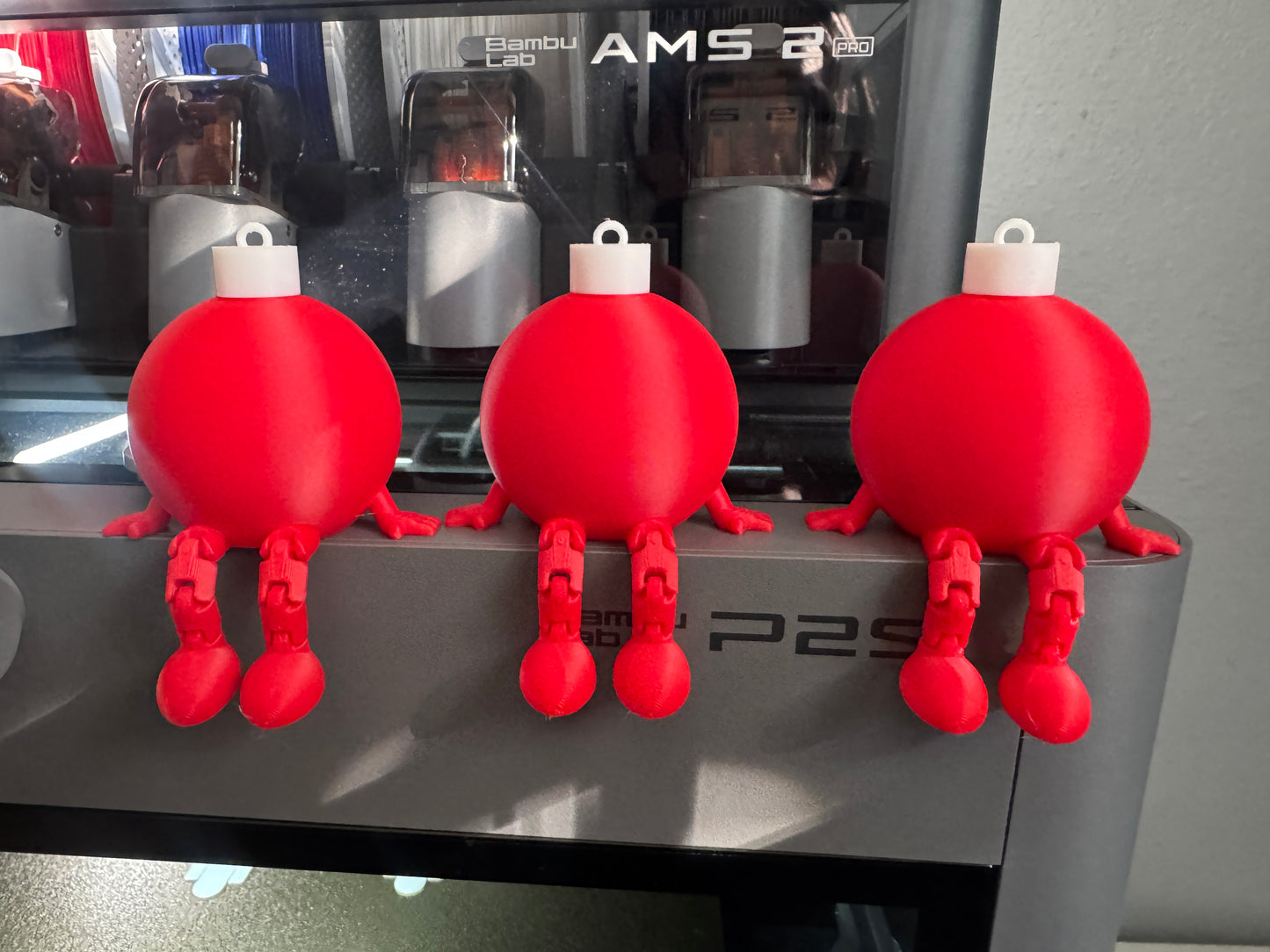 Sitting Ornament Buddy • Christmas Shelf Sitter • 3D Printed Holiday Decor