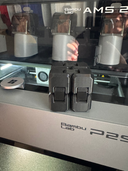 🖤 3D Printed Articulated Fidget Cube – Stress Relief Sensory Toy