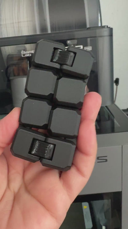 🖤 3D Printed Articulated Fidget Cube – Stress Relief Sensory Toy